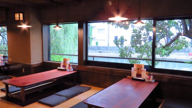 Yakitori Kushi Hacchin - メイン写真: