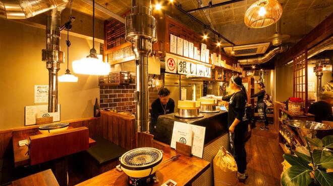 焼肉 銀しゃり 直球ホルモン - メイン写真: