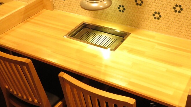 焼肉にくちょ - メイン写真: