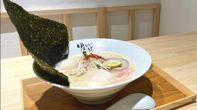 東京 鶏白湯ラーメン ゆきかげ - 料理写真: