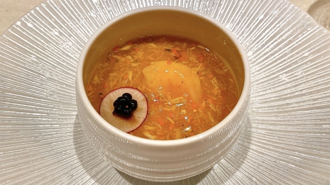 高山庭 - 料理写真:上海蟹手剥き蟹みそ入り茶碗蒸し