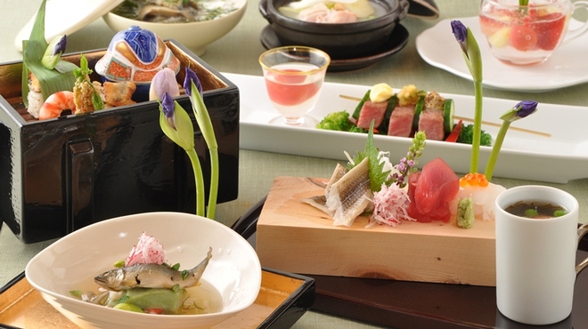 神戸たむら - 料理写真:お料理は、季節の旬の食材を使用した月変わりでございます