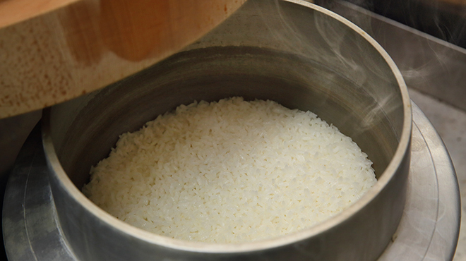 鮨 たけもと - 料理写真:ご飯炊きあがり