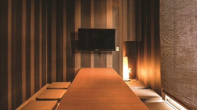 KOREAN DINING HANA - メイン写真: