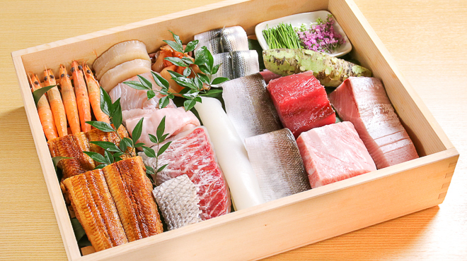 鮨 寿樂 - 料理写真:ネタ箱 