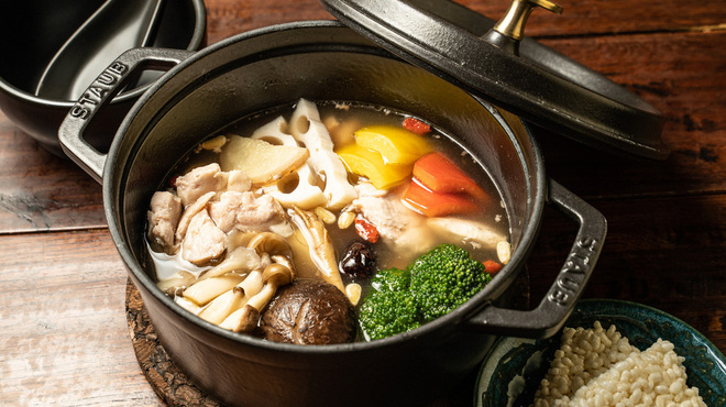 薬膳Dining&Bar 銀座しんのう - メイン写真: