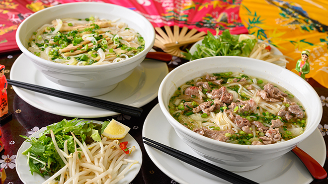 ベトナム料理 ベトクアン柏店 - 料理写真:牛肉のフォー／鶏肉のフォー