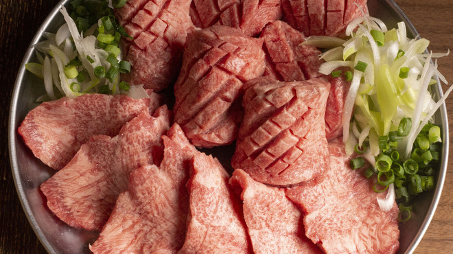 炭火焼肉＆大衆ホルモン 大ちゃん - 料理写真: