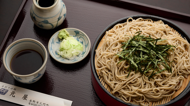 Soba Dokoro Motoya - メイン写真: