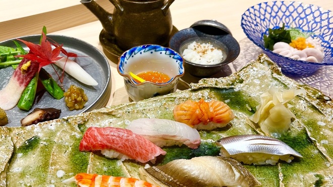 鮨 みやこ - 料理写真: