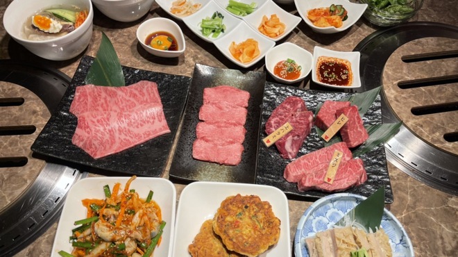 焼肉・韓国料理 牛べえ - メイン写真: