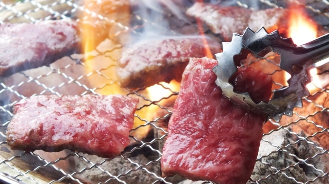 Taishuu Yakiniku Ando Horumon Ushiyoshi - メイン写真: