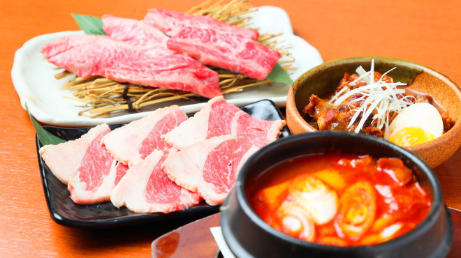 Taishuu Horumon Yakiniku Sakaba Hisshouen - メイン写真: