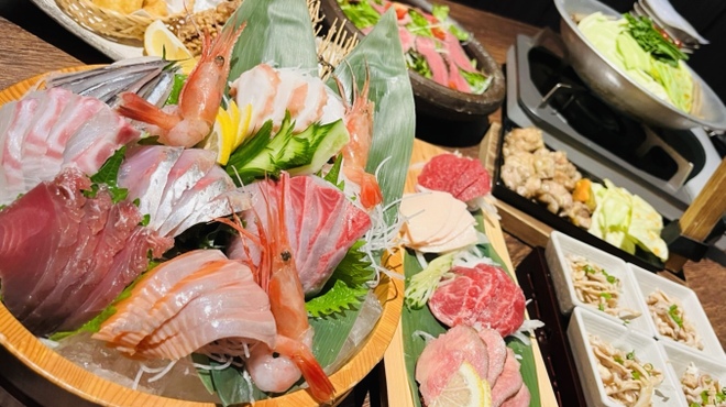 博多もつ鍋 馬肉 九州自慢 - 料理写真: