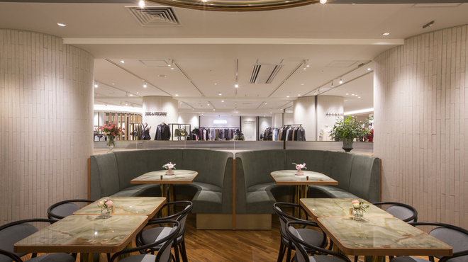 bistrocafe THE FLOWER TABLE - メイン写真: