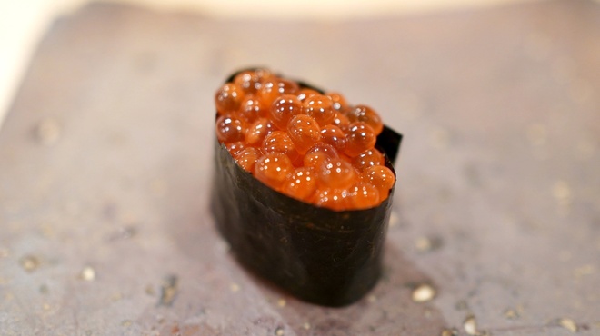 鮨まつもと - 料理写真:イクラ