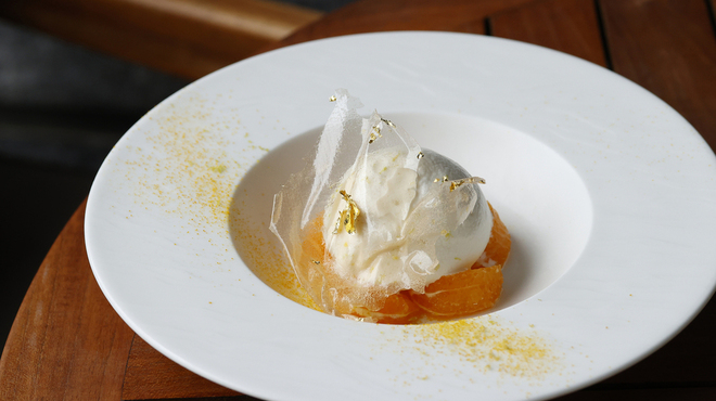 グランド キッチン - 料理写真:【2022年冬】蜜柑のマリネ マスカルポーネのエスプーマ、ピスタチオのアイスクリーム