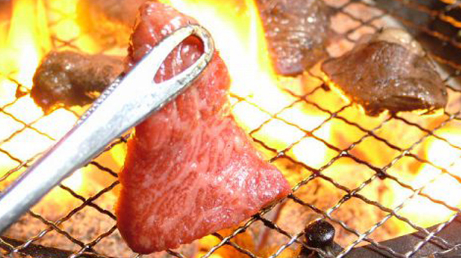 炭火焼肉 昭和ホルモン - メイン写真:
