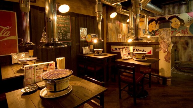 炭火焼肉 昭和ホルモン - メイン写真: