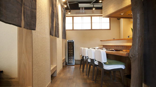 まんみ西麻布 - メイン写真: