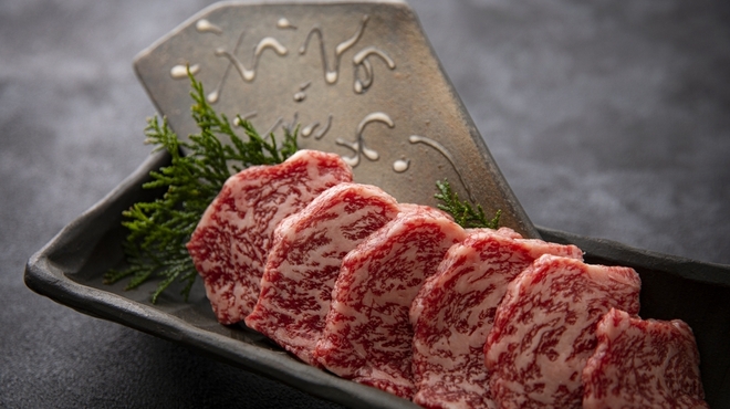 Kuroge Wagyu Uniku Shou Ichie Betthi - メイン写真: