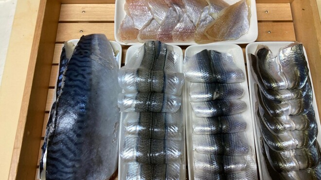 宿木 - 料理写真:鯖.細魚.真鯵.細魚.キダイ