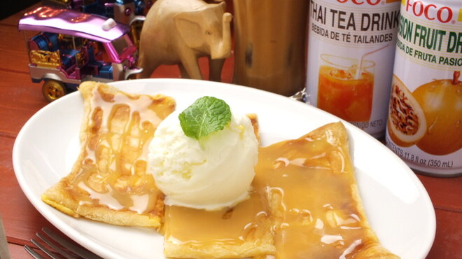 タイ政府公認 タイ料理 アロイチンチン - メイン写真: