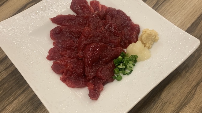 旬風亭 - 料理写真:馬刺しの赤身