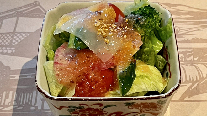 素敵亭 - 料理写真:サラダはコンニャク入りです。