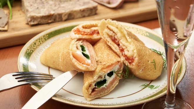 イクラバル ロシアンビストロ - メイン写真: