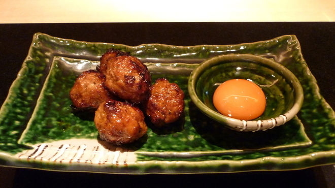 名古屋コーチン 鳥しげ - 料理写真:大人気のつくね！！玉子がおいしいんです！