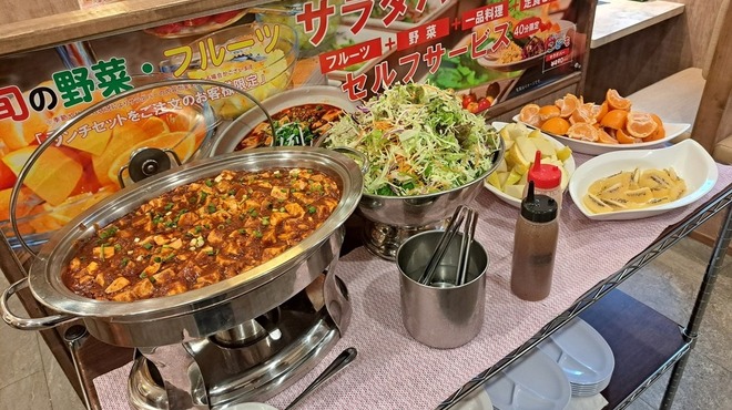 SHOSHOKUKEN - 料理写真:ランチは副菜食べ放題(麻婆豆腐も^^)