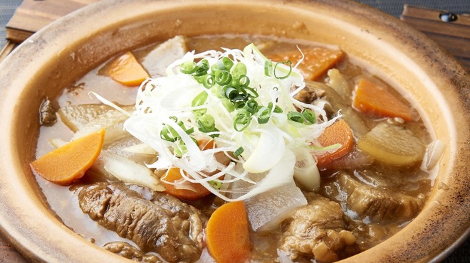 きなっせい - 料理写真:牛すじ煮込みどて焼き風　609円