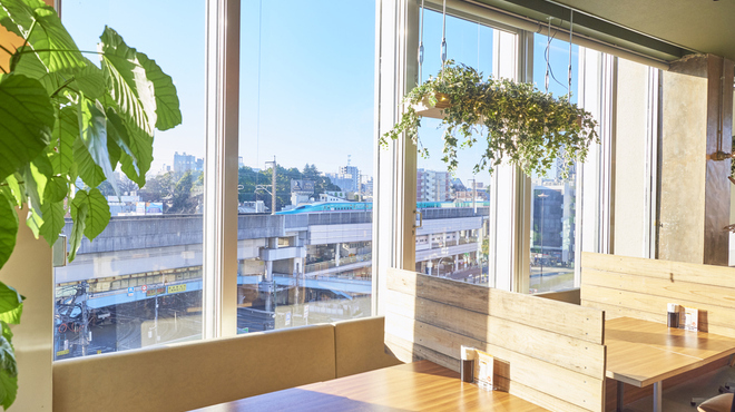 141 OUJI TABLE - メイン写真: