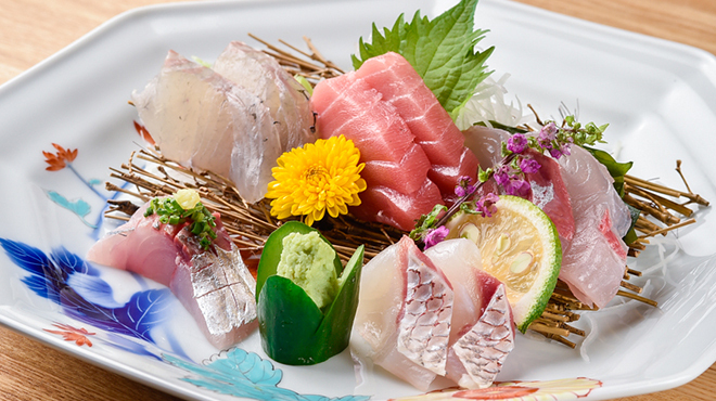 寿司割烹 明日香 - メイン写真: