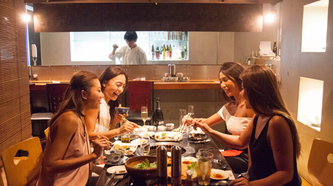 精肉卸問屋直営 備長炭火焼肉 和牛屋 - メイン写真: