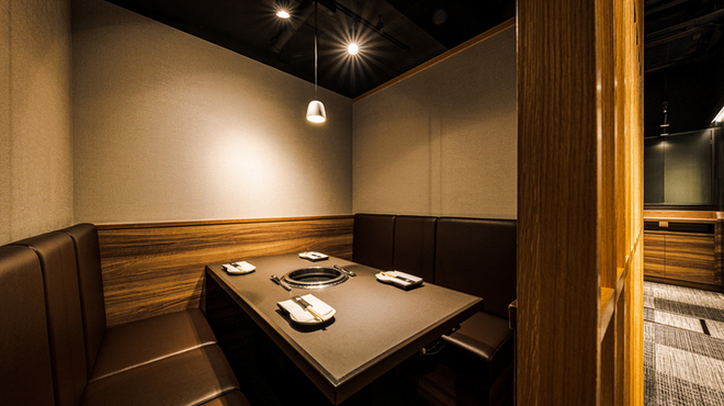 南新宿 和牛焼肉 慶 - メイン写真: