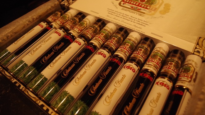 Cigar&Madeira CHARUTO - メイン写真: