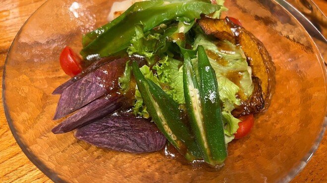 島とうふ 春おばぁ食堂 - 料理写真:島野菜サラダ