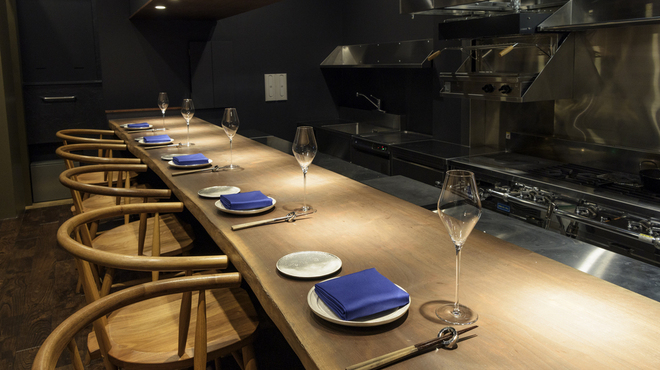 Jfree - 内観写真:カウンター席