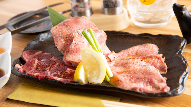 ホルモン焼肉 二九十八 - メイン写真: