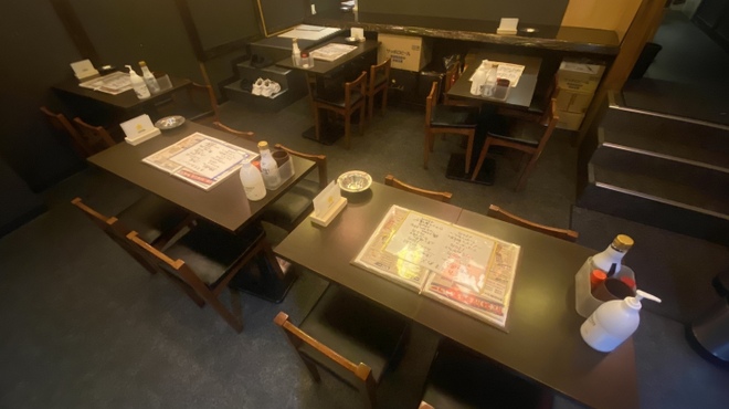 50円焼き鳥 絶好鳥 - 内観写真: