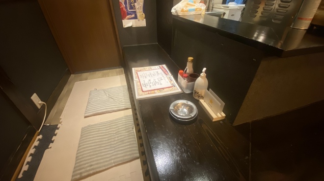 50円焼き鳥 絶好鳥 - 内観写真: