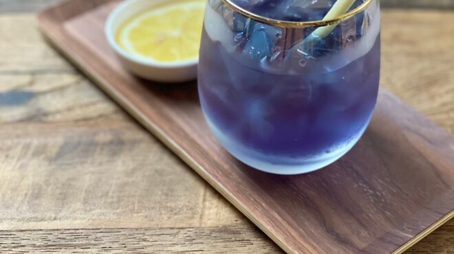 タイ料理とチーズケーキ チャップストックガーデン - ドリンク写真: