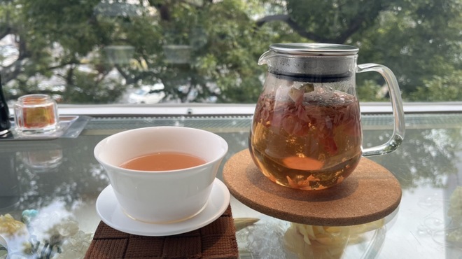 杯杯天山閣 - ドリンク写真:ローズティー薔薇茶