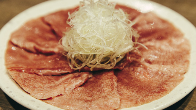 焼肉ホルモンうしごろ - メイン写真: