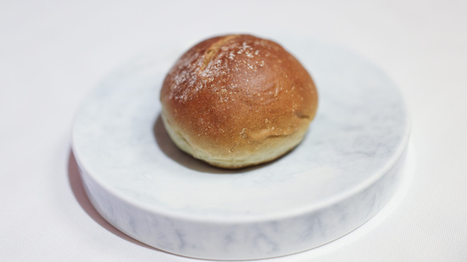 坐漁荘 - 料理写真:よもぎパン☆