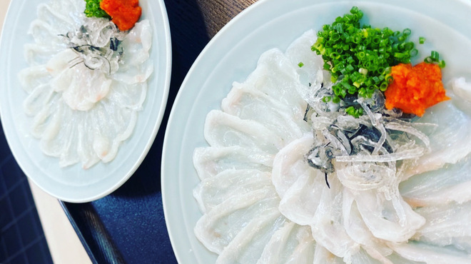割烹 むら山 - 料理写真:冬のむら山の代名詞ふぐ
