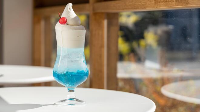 天然酵母の食パン専門店 つばめパン&Milk - メイン写真: