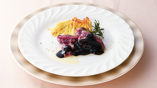 王様の食卓 - 料理写真:蝦夷鹿のロティ